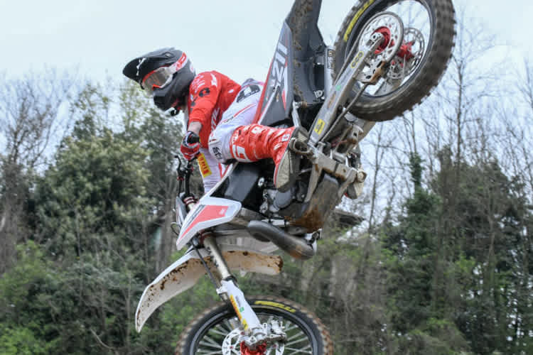 Nicholas Lapucci geht mit der Zweitakt-Fantic als Favorit ins Rennen der EMX250 Europameisterschaft