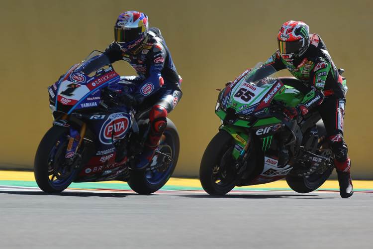 Auch im Rennen? Toprak Razgatlioglu (1) gegen Johnny Rea