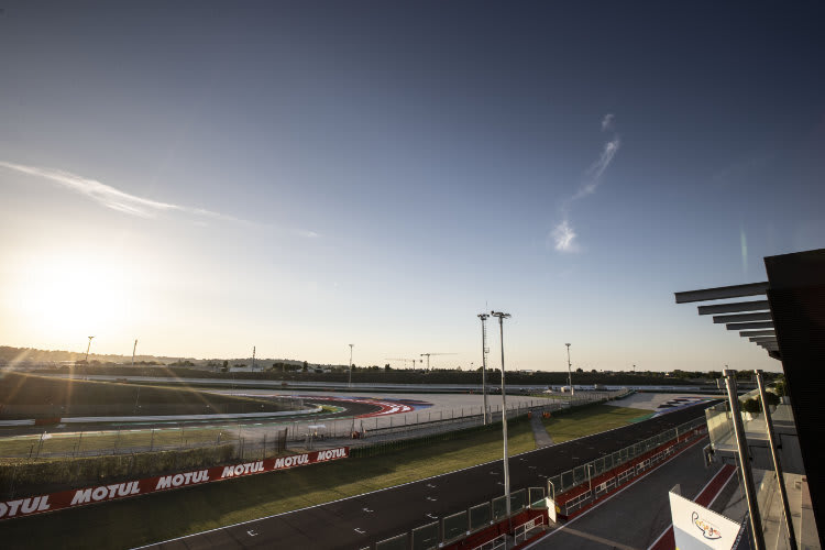 Sonntagabend erreichten uns in Misano traurige Nachrichten