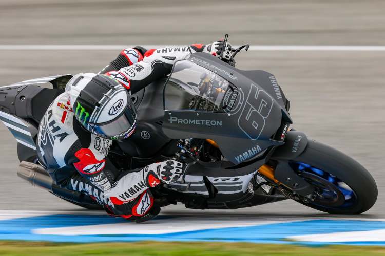 Das passt auch optisch: Jonathan Rea auf der Yamaha