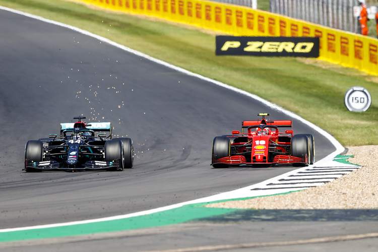 Charles Leclerc musste Lewis Hamilton ziehen lassen