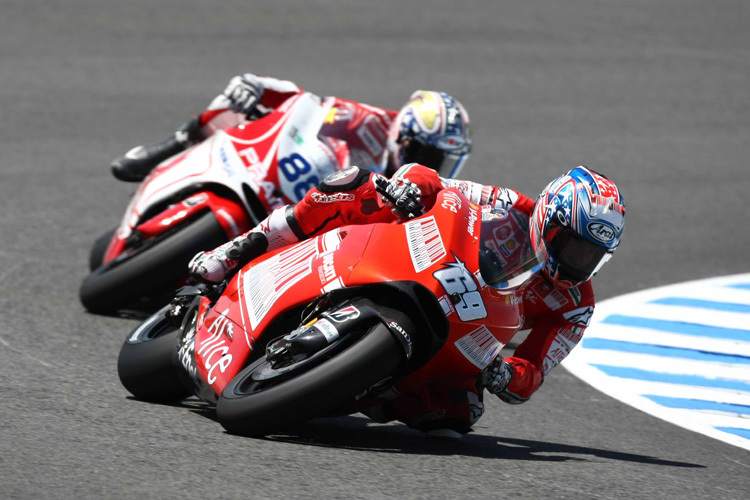 Nicky Hayden vor Canepa: wieder 60 Minuten