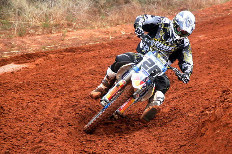 Tyla Rattray: MXGP-Debüt beim Katar-GP auf Husqvarna