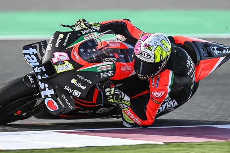 Aleix Espargaró zeigt sich mit der Aprilia stark