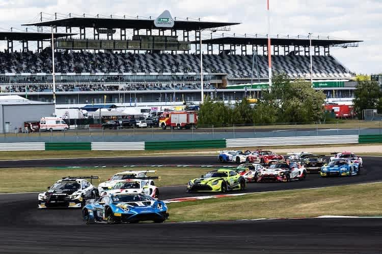 Das ADAC GT Masters sorgt für Hochspannung in der Lausitz