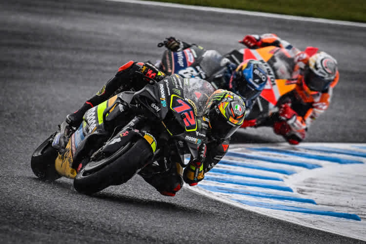 Marco Bezzecchi vor Miguel Oliveira und Marc Márquez