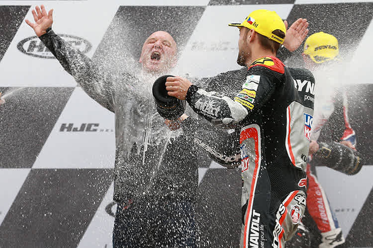 2016: Jürgen Lingg und Jonas Folger feierten den Sieg in Brünn