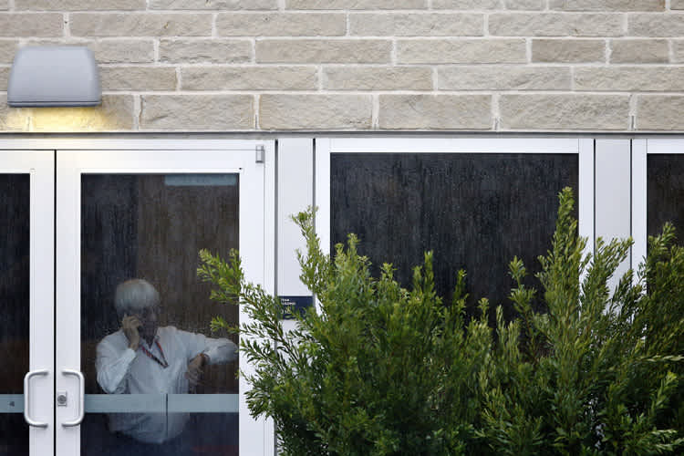 Das Motoren-Problem von Red Bull muss schnell gelöst werden: Bernie Ecclestone weiss, dass die Zeit drängt