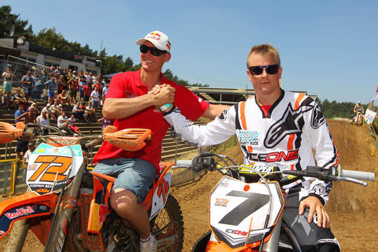 Rekordweltmeister Stefan Everts (li.) lud ein, und Stars wie Kimi Räikkönen kamen