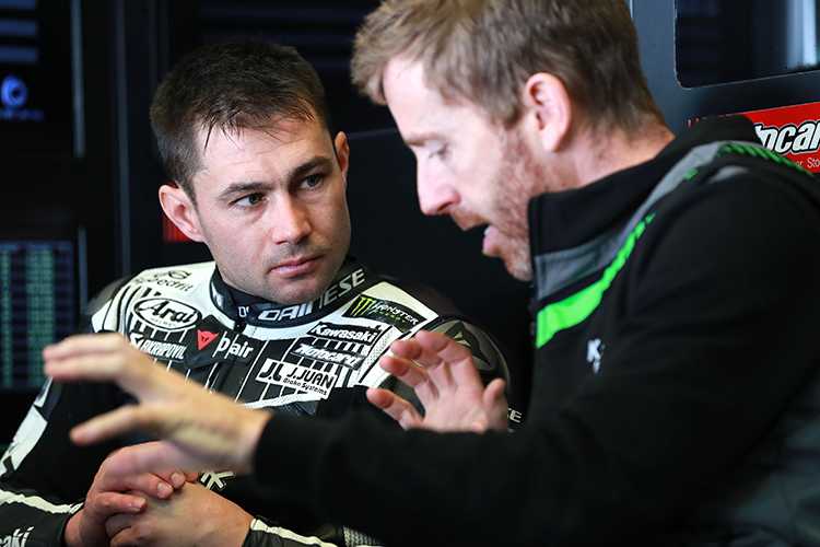 Leon Haslam (li.) mit seinem Crew-Chief Marcel Duinker