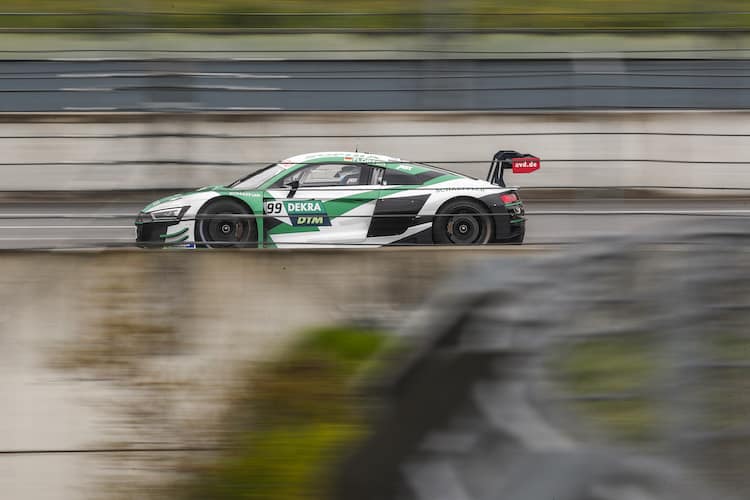 Sophia Flörsch fährt in der DTM für Abt