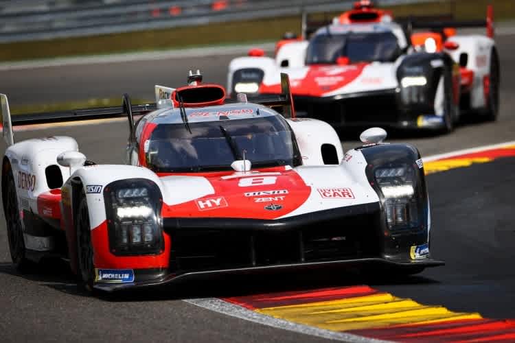 Die beiden Toyota GR010 Hybrid in Spa-Francorchamps