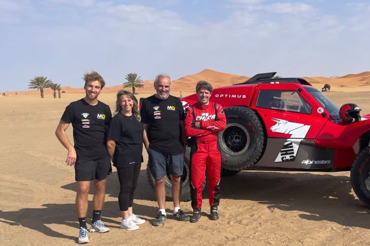 Carlos Checa mit seinem ‹El Torro› Buggy