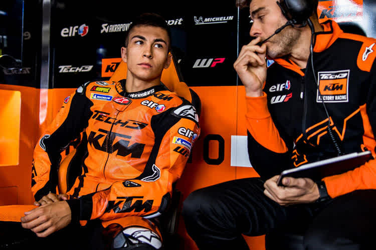 Raul Fernández mit Crew-Chief Nicolas Goyon