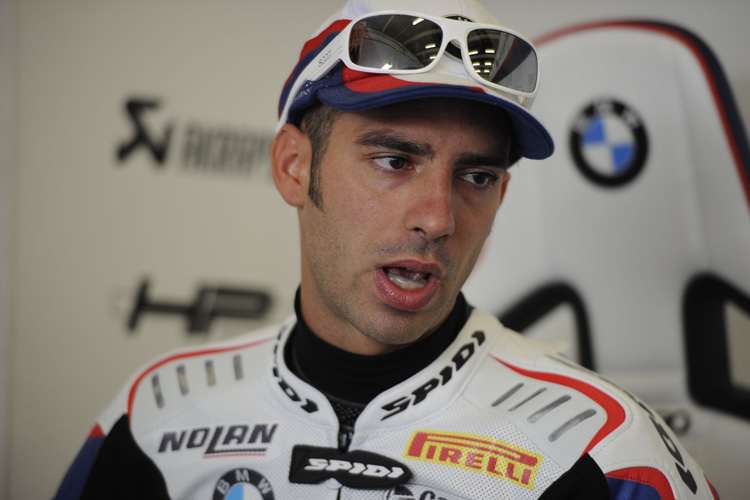 Marco Melandri hat noch Schmerzen