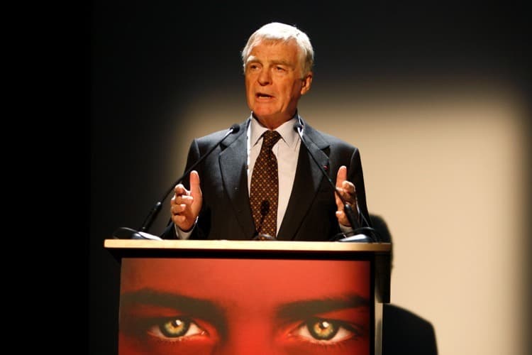 Mosley sieht noch viel Spar-Potential