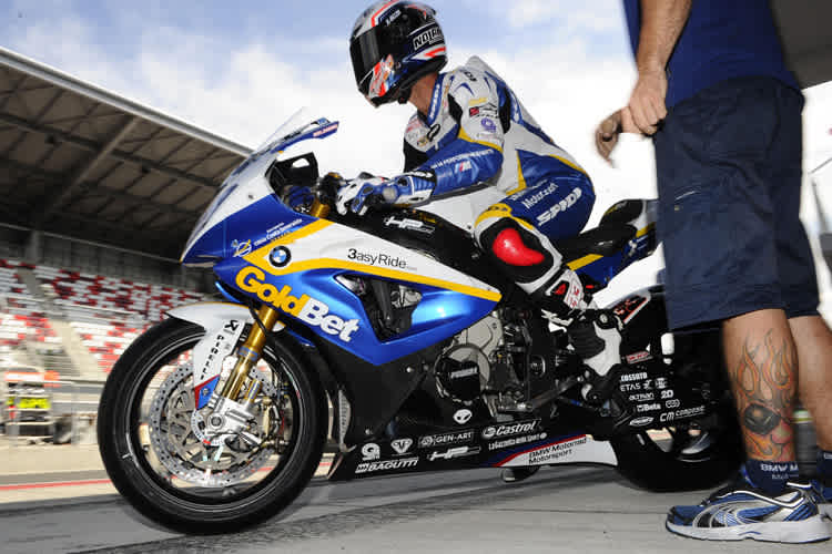 Wenn das Wetter umschlägt, müssen in Moskau die Räder gewechselt werden