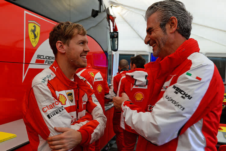 Sebastian Vettel mit Maurizio Arrivabene