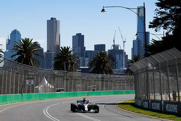 Lewis Hamilton ist Schnellster im Albert-Park