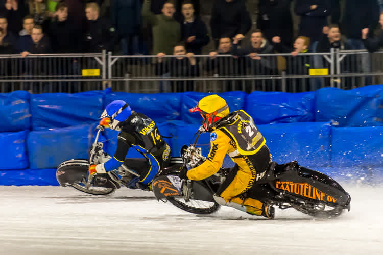 Viktor Svensson im Finale vor Mikko Jetsonen