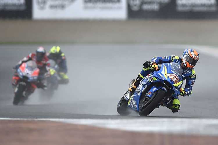 13 Runden lang führte Alex Rins das Rennen an 