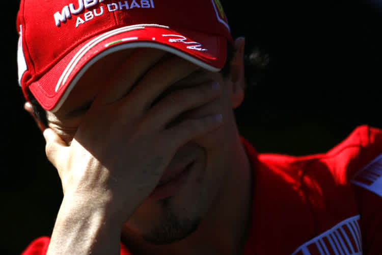 Die Körpersprache von Felipe Massa sagt alles.