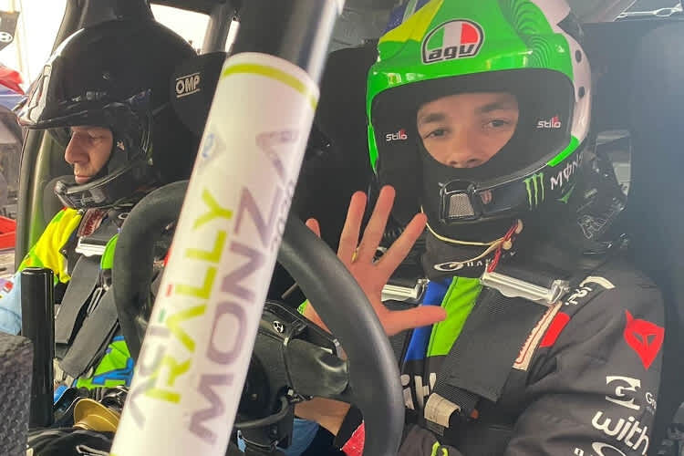 Franco Morbidelli versucht sich auf vier Rädern