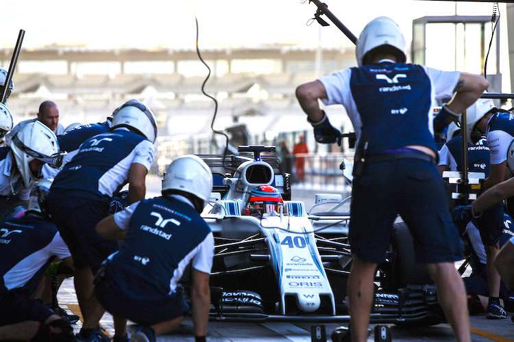 Robert Kubica bei der Testarbeit in Abu Dhabi