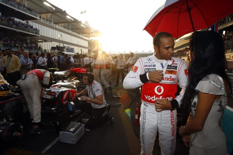 Hamilton wechselt, aber nur den Physio…