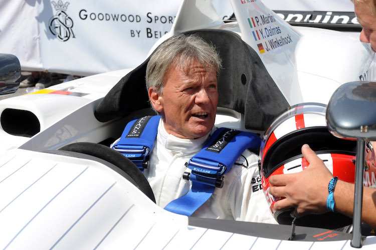 Marc Surer sitzt regelmässig im Rennwagen