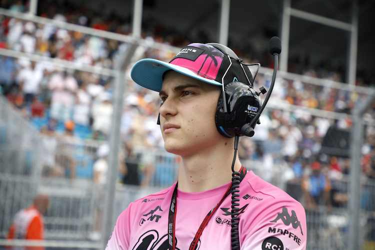 Oscar Piastri wird im nächsten Jahr für McLaren an den Start gehen