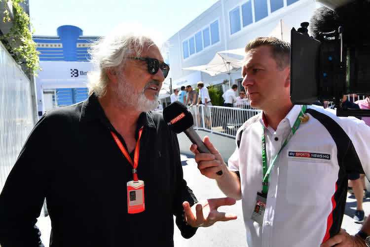 Flavio Briatore (links) in Baku