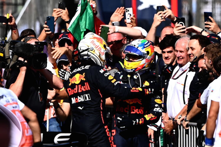 Mark Webber ist sich sicher: Sergio Pérez wird Max Verstappen im diesjährigen WM-Kampf nicht das Wasser reichen können