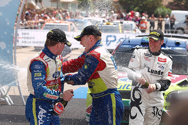 Im Sekt geduscht und Selbstvertrauen getankt - Jari-Matti Latvala