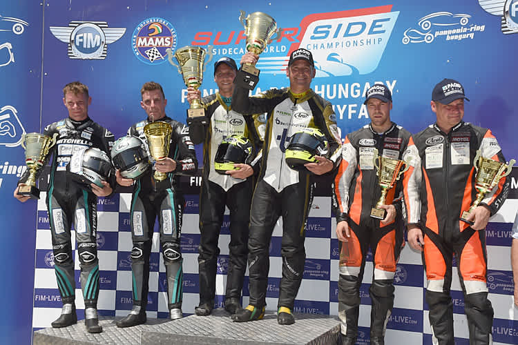 Tim Reeves ist die Freude über den Sieg anzusehen