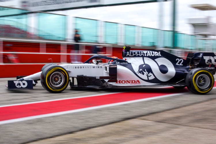 Yuki Tsunoda arbeitet in Misano