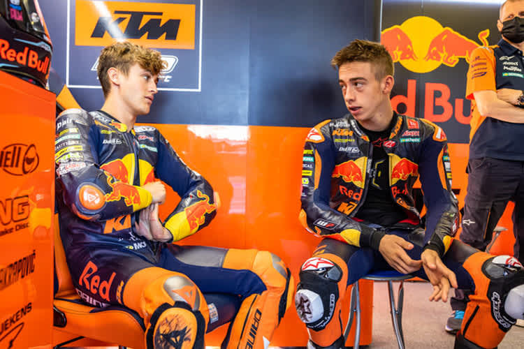 Das 2021-Moto3-Fahrerduo von Aki Ajo: Masia und Acosta (rechts)