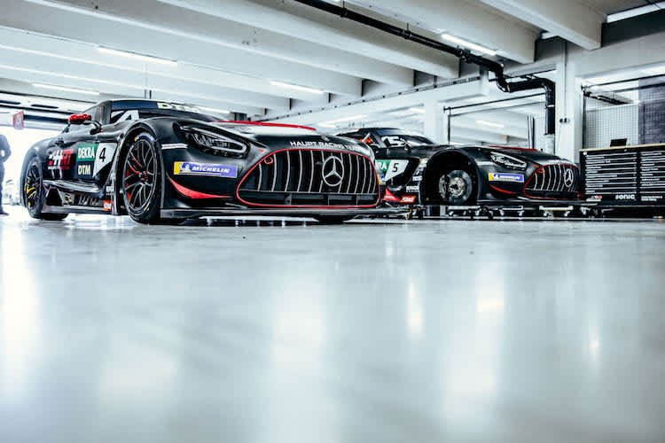  Mercedes stellt den Großteil der Autos