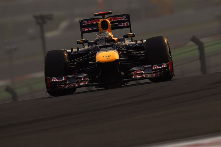 Vettel holte den 150. Sieg für Renault