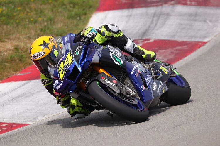 Toni Elias fuhr in Pittsburgh erstmals auf einer Yamaha R1 in der MotoAmerica