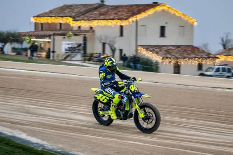 Valentino Rossi: Die MotorRanch präsentiert sich weihnachtlich