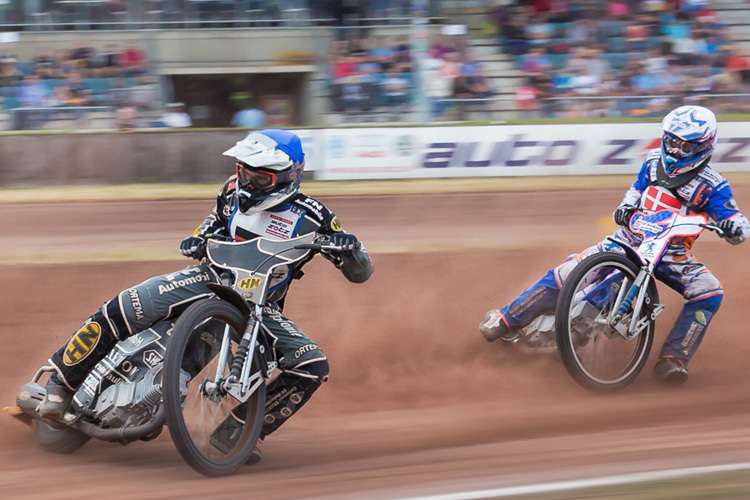 Mark Riss (li.) gehört zu den Stützen des Herxheimer Teams