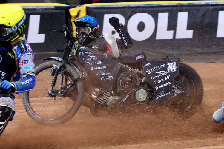 Kai Huckenbeck krachte hart auf die Bahn