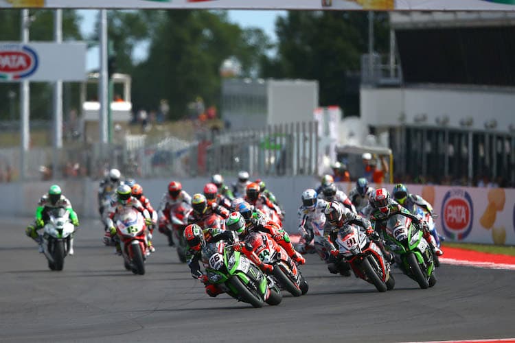 Die Superbike-Fans können sich nach Meinung des Althea-Teamchefs auf eine tolle Saison freuen