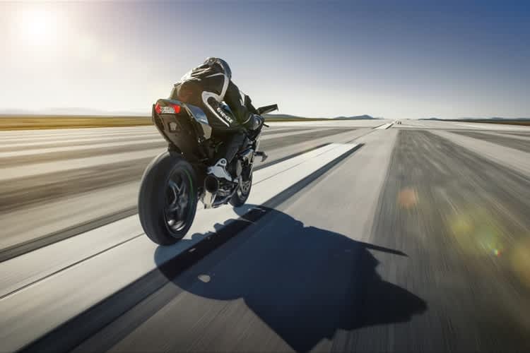 Kawasaki H2R: Topspeed, bei dem nicht nur Flugzeuge längst abheben