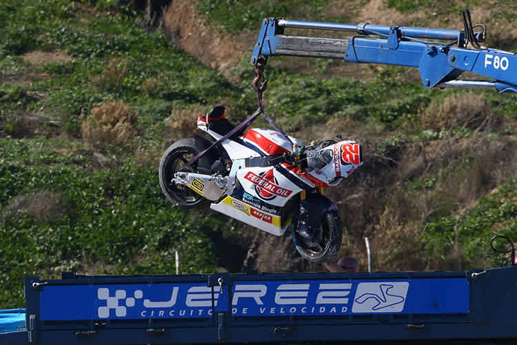 Sam Lowes landete wie so oft in Kiesbett