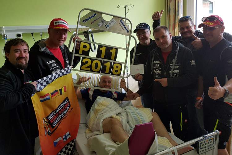 Nico Müller bekam Besuch von seinem Team 