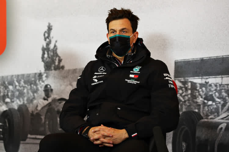 Mercedes-Motorsportdirektor Toto Wolff