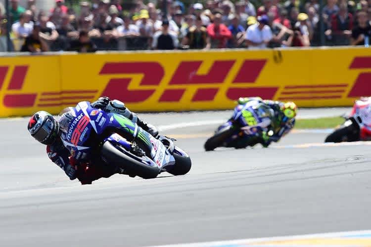 2015 siegte Jorge Lorenzo in Le Mans überlegen vor Rossi und Dovizioso