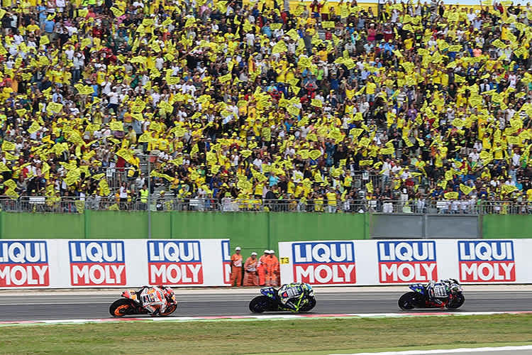 Die Rossi-Fans pilgern jedes Jahr massenweise nach Misano